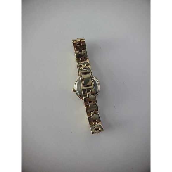 Vintage Express LA Gold Tone Wristwatch Watch Metal Gold Tone Band Clasp - Picture 7 of 11